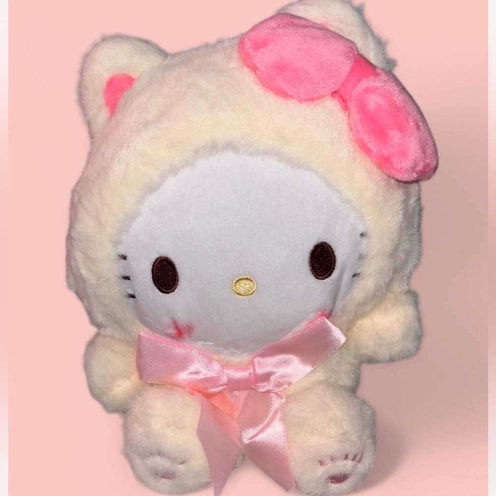 Hello kitty plush